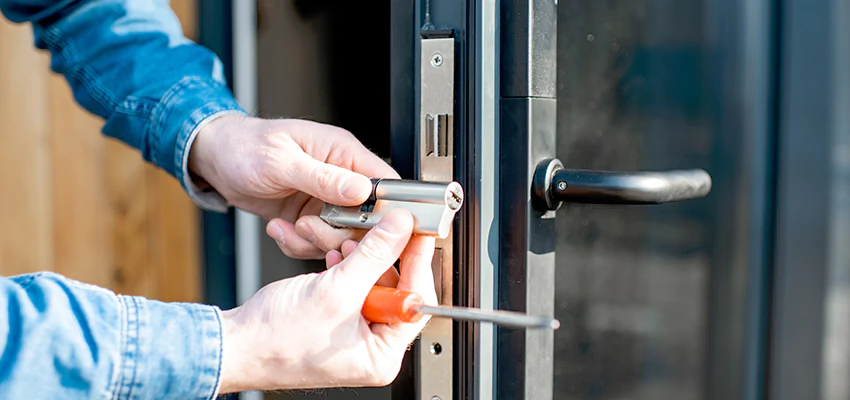 Eviction Locksmith For Lock Repair in Oasis, CA