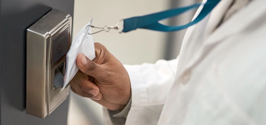 Commercial Locksmith For Rekey in Oasis, CA