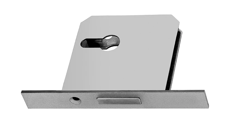 Fix A Deadbolt Door Lock in Oasis, California